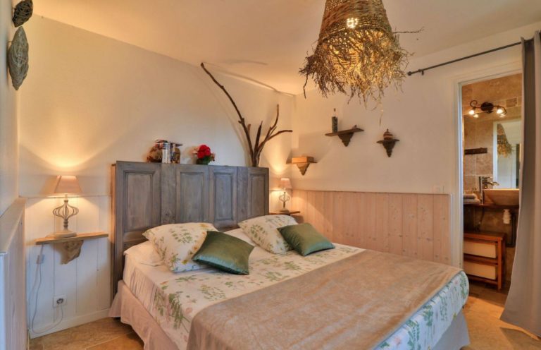 Chambre Suite Jasmin- Mazet de Tourrettes - Chambres d'hôtes de charme Cote d'Azur